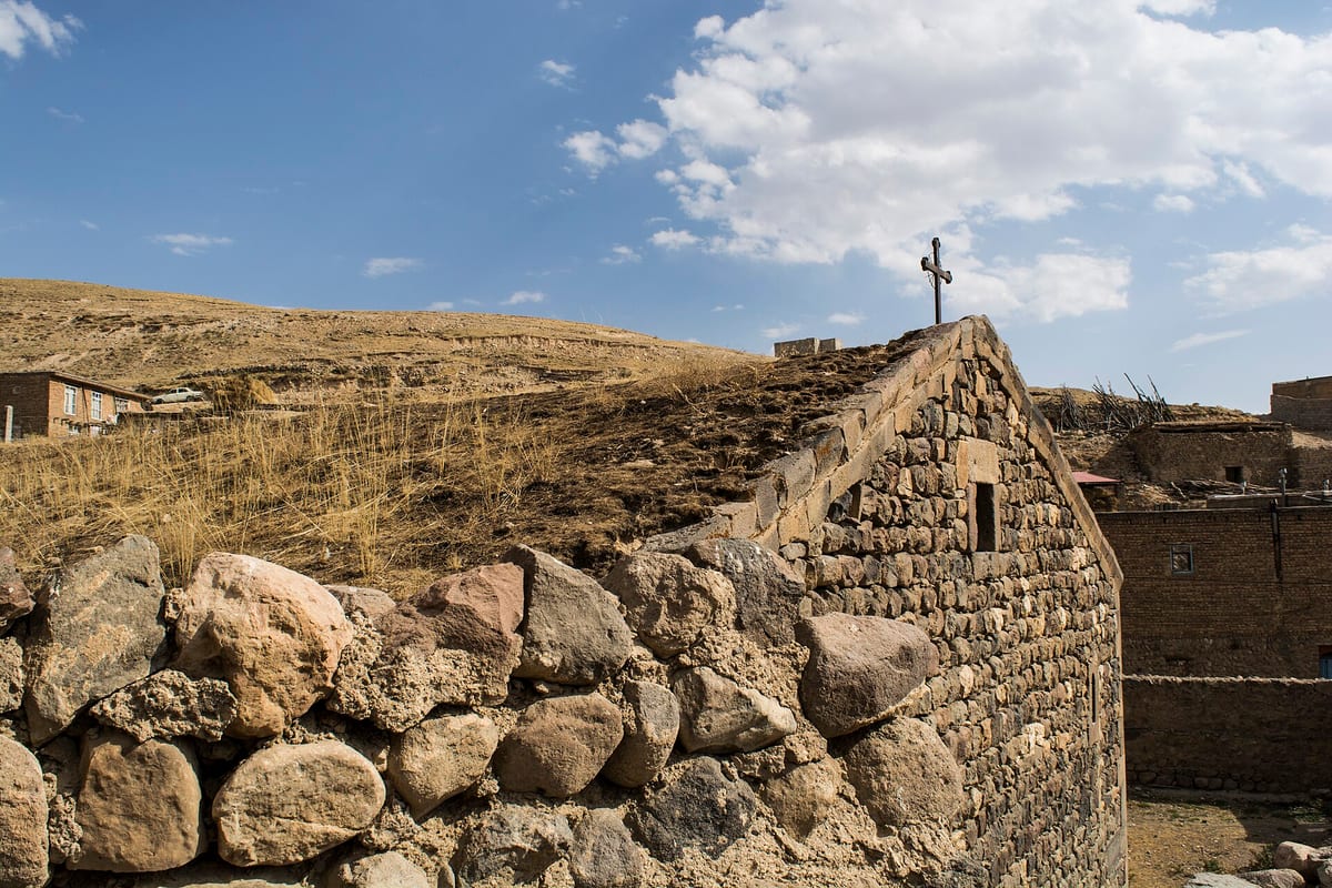 Saint Hripsime Church, Mujumbar